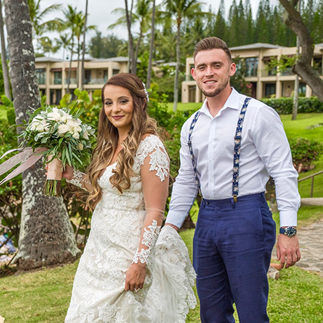 Maui Weddings couple